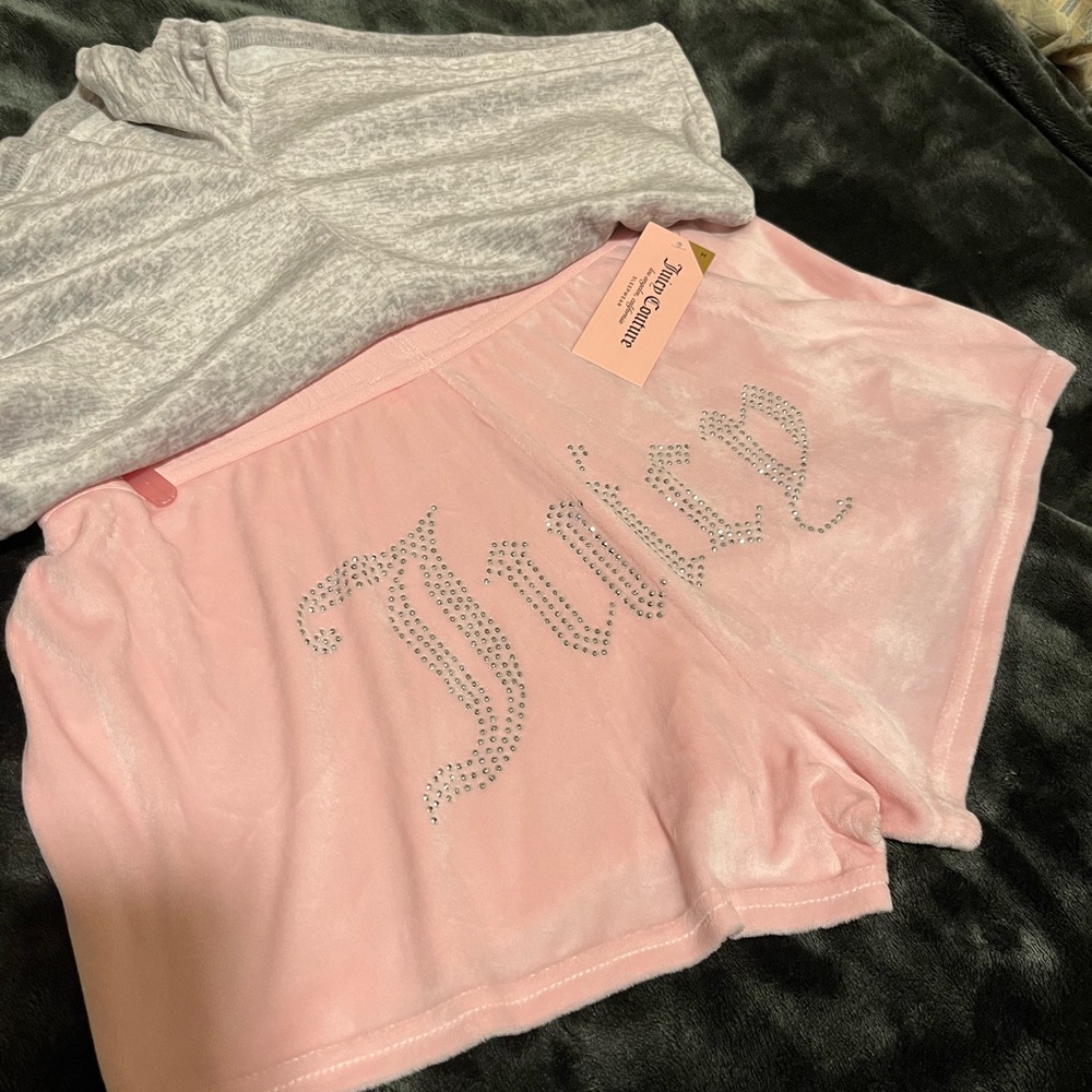 NWT Juicy Couture Velvet Sleep /Lounge Shorts 2 Piece.Size Medium